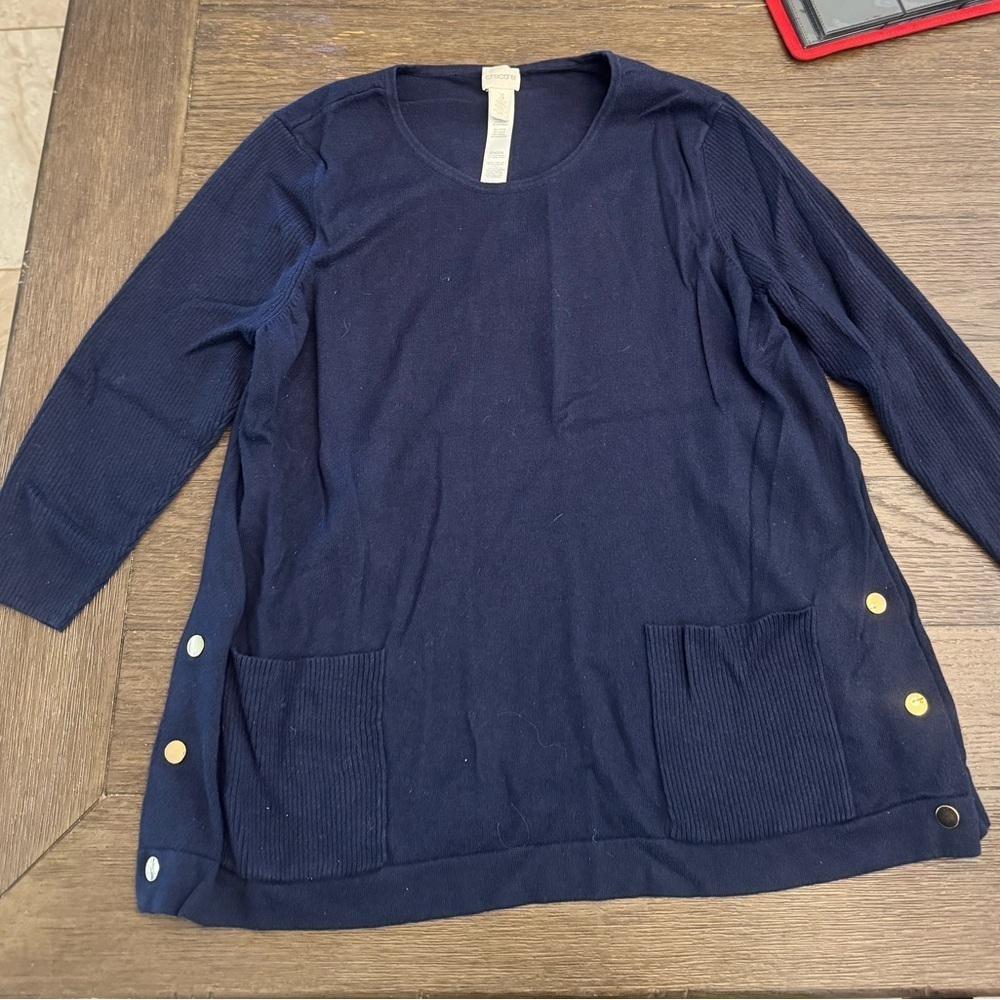 Chicos Navy Long Sleeve Sweater with Button Accents size 3R